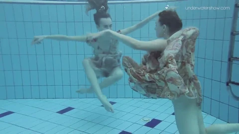 Water, underwater, erotic pussy