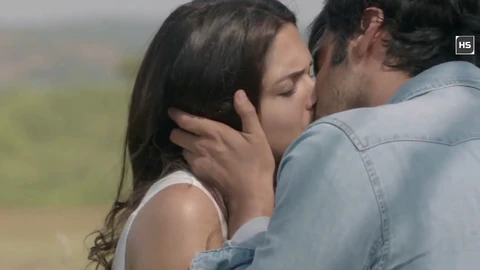 Sexy hot kiss, scenes, sexiest scene